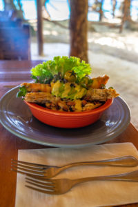 Amerika, Karibik, Große Antillen, Dominikanische Republik, Cabarete, Mittagessen am Strand im Restaurant des Natura Cabana Boutique Hotel & Spa Amerika, Karibik, Große Antillen, Dominikanische Republik, Cabarete, Mittagessen am Strand im Restaurant des Natura Cabana Boutique Hotel & Spa